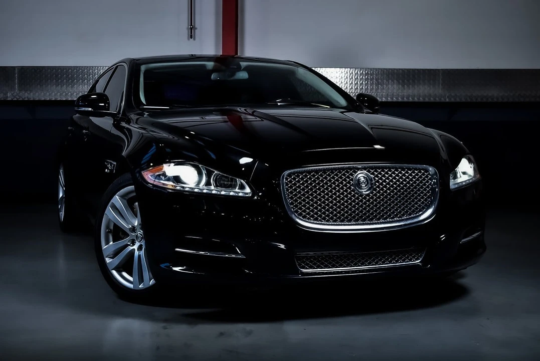 2012 Jaguar X351 XJ - Image 27 of 30