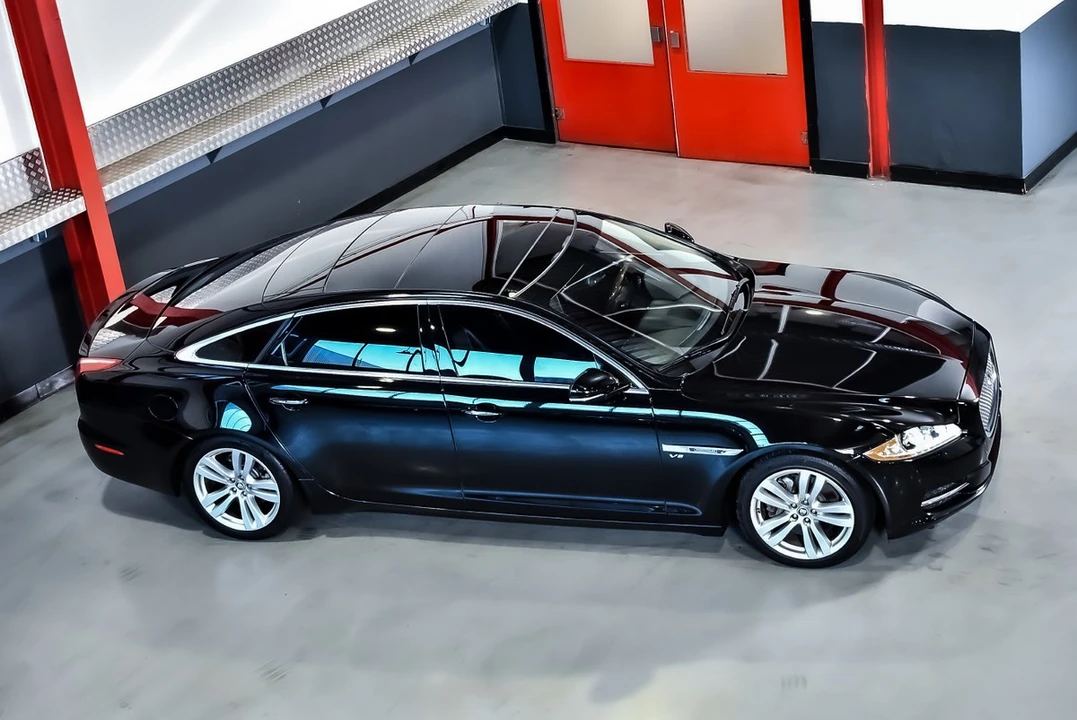 2012 Jaguar X351 XJ - Image 16 of 30