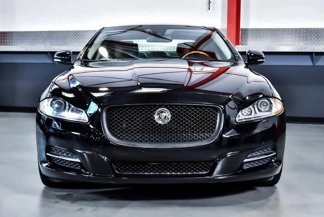 2012 Jaguar X351 XJ - Image 9 of 30