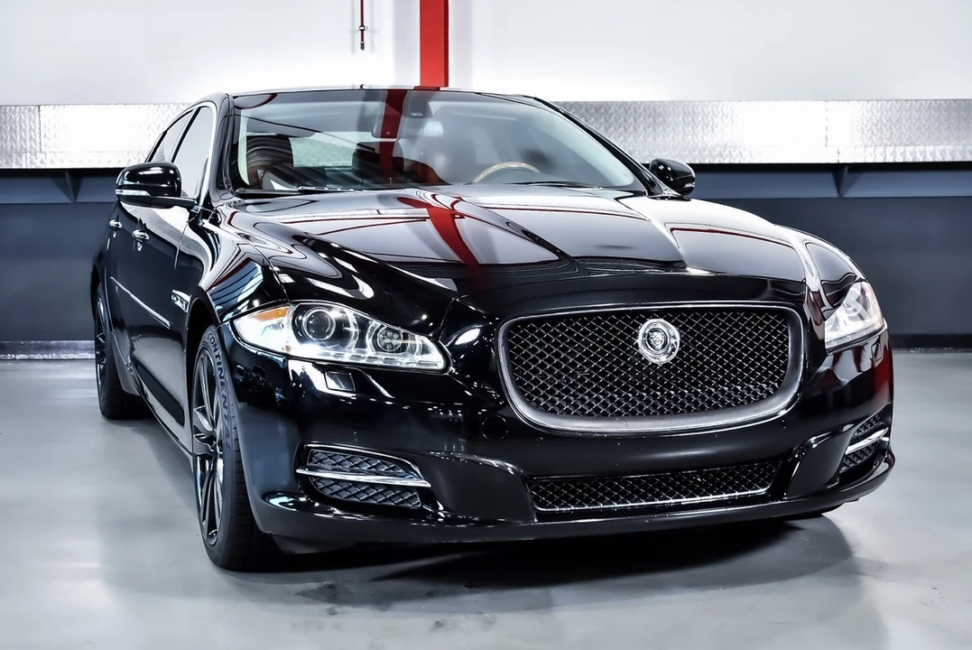 2012 Jaguar X351 XJ - Image 19 of 30