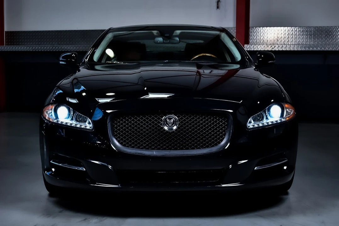 2012 Jaguar X351 XJ - Image 27 of 30