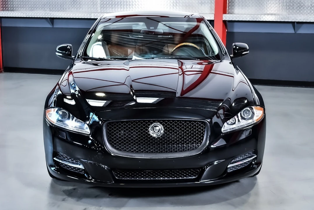 2012 Jaguar X351 XJ - Image 8 of 30