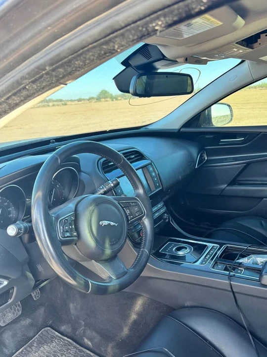 2018 Jaguar XE - Image 13 of 13