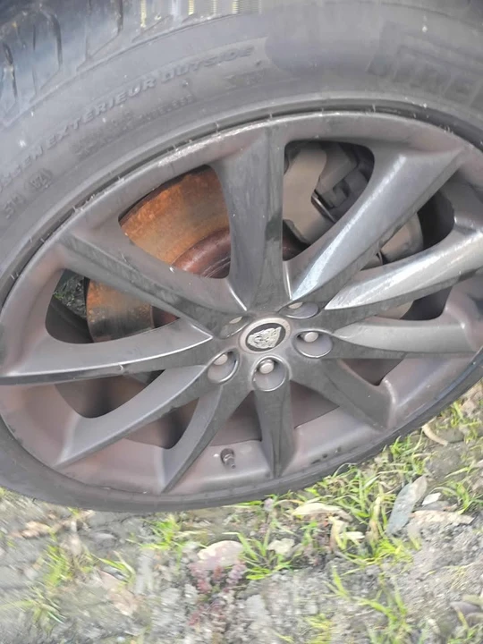2012 Jaguar XE - Image 6 of 13