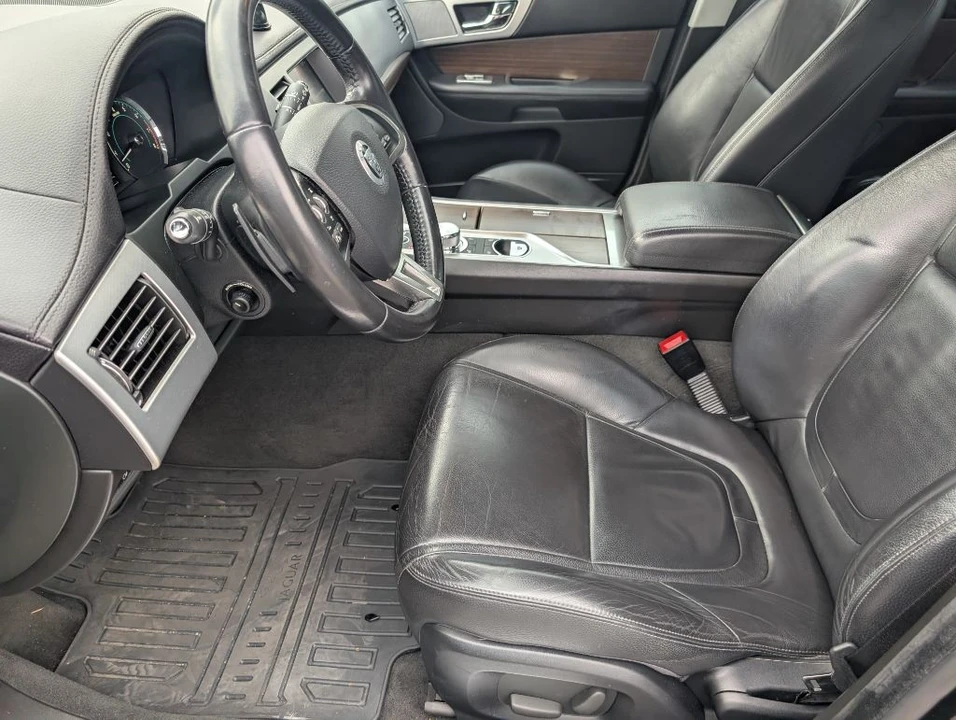 2012 Jaguar X250 XF - Image 9 of 21