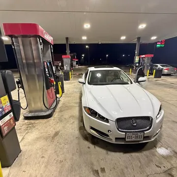 2012 Jaguar XF Luxury