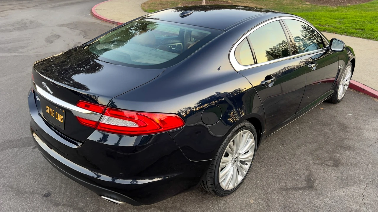 2012 Jaguar X250 XF - Image 31 of 31