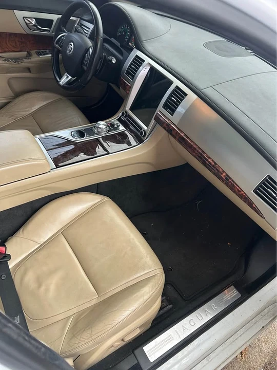 2012 Jaguar X250 XF - Image 2 of 4