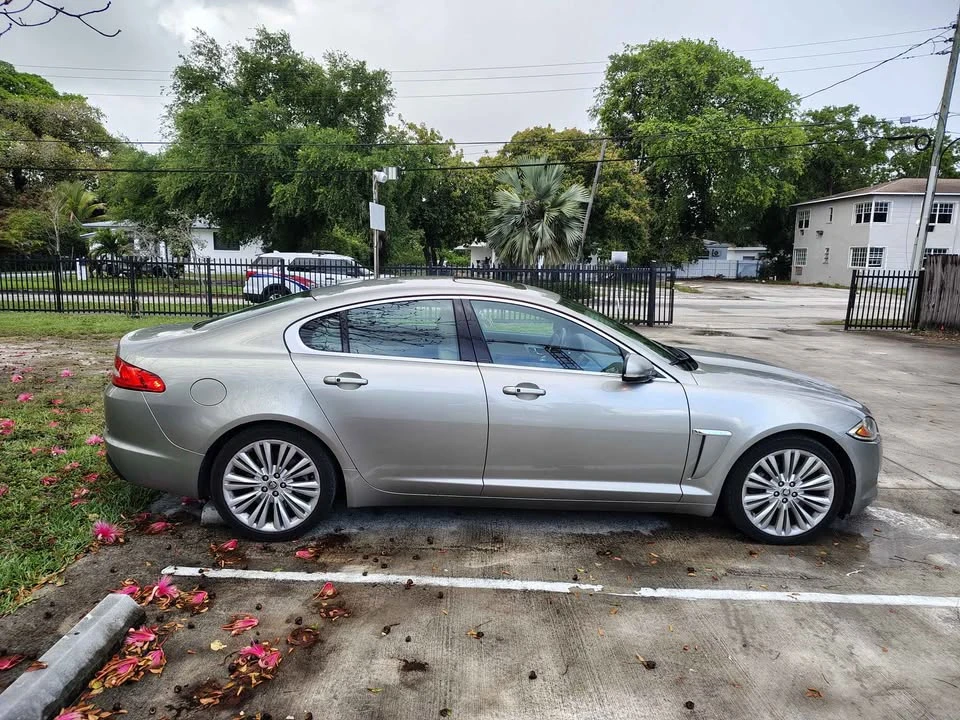 2012 Jaguar X250 XF - Image 2 of 10