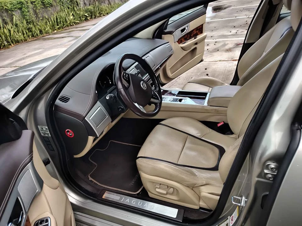 2012 Jaguar X250 XF - Image 7 of 10
