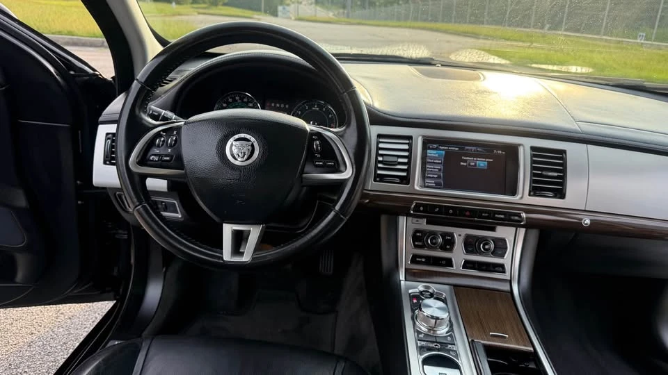 2012 Jaguar X250 XF - Image 16 of 18