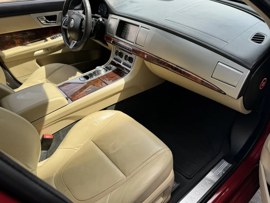 2012 Jaguar X250 XF - Image 5 of 9