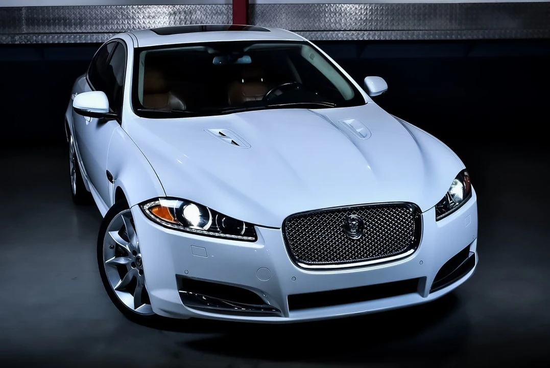 2012 Jaguar X250 XFR - Image 7 of 30