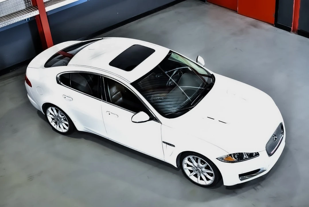 2012 Jaguar X250 XFR - Image 18 of 30