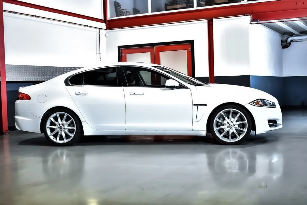 2012 Jaguar X250 XFR - Image 16 of 30