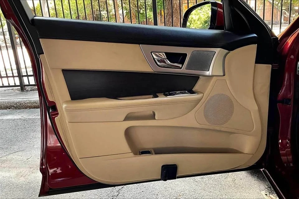2012 Jaguar X250 XF - Image 11 of 15