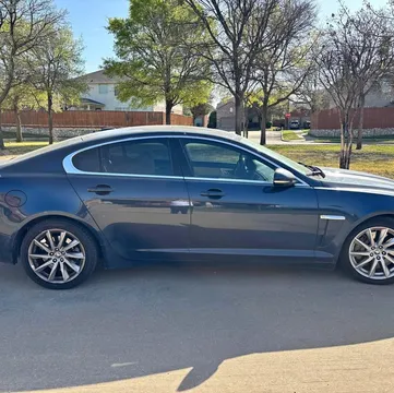2012 Jaguar XF Sedan