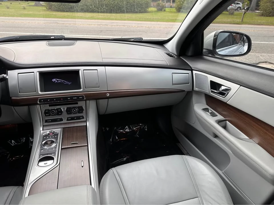 2012 Jaguar X250 XF - Image 16 of 19