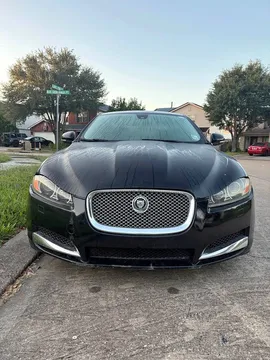 2012 Jaguar XF Sedan 4D