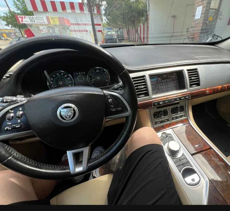 2012 Jaguar X250 XF - Image 9 of 12
