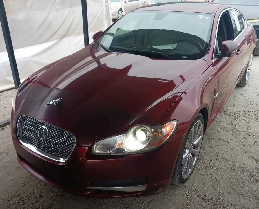 2012 Jaguar X250 XFR - Image 2 of 7