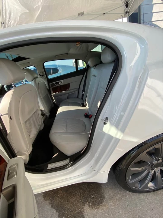 2012 Jaguar X250 XFR - Image 12 of 19