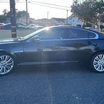 2012 Jaguar XF Portfolio