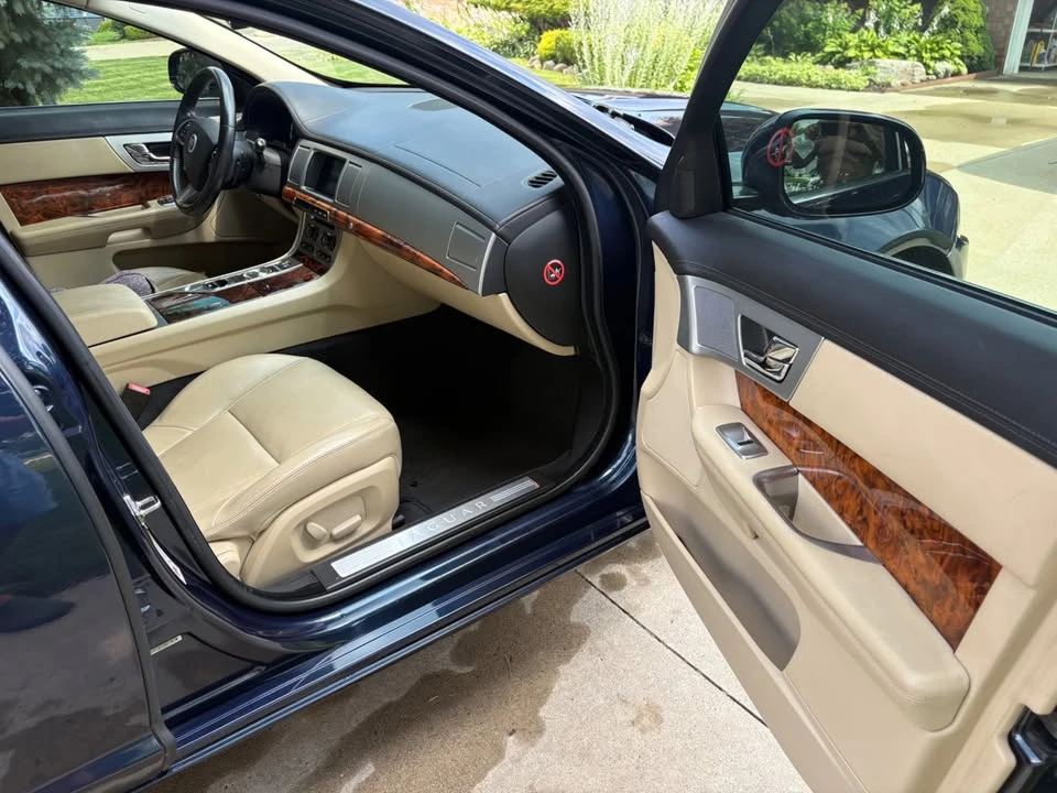 2012 Jaguar X250 XF - Image 11 of 17