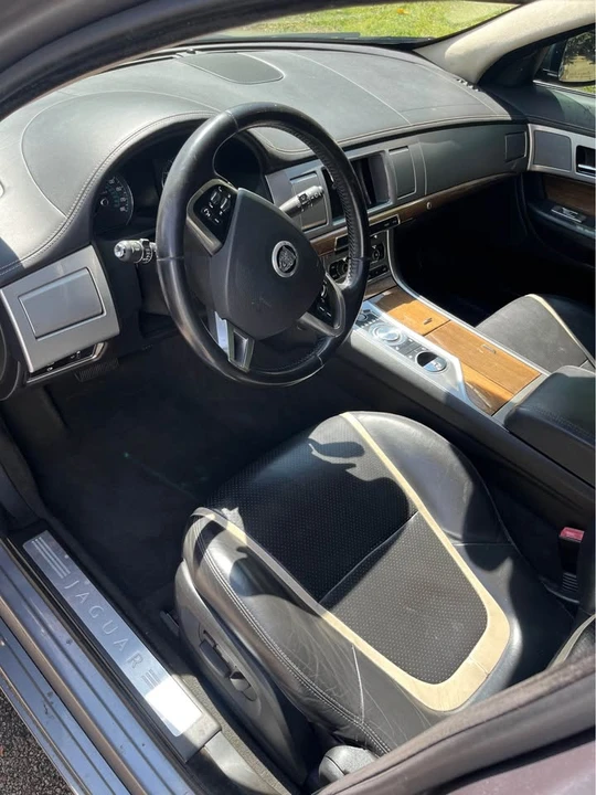 2012 Jaguar X250 XF - Image 2 of 4