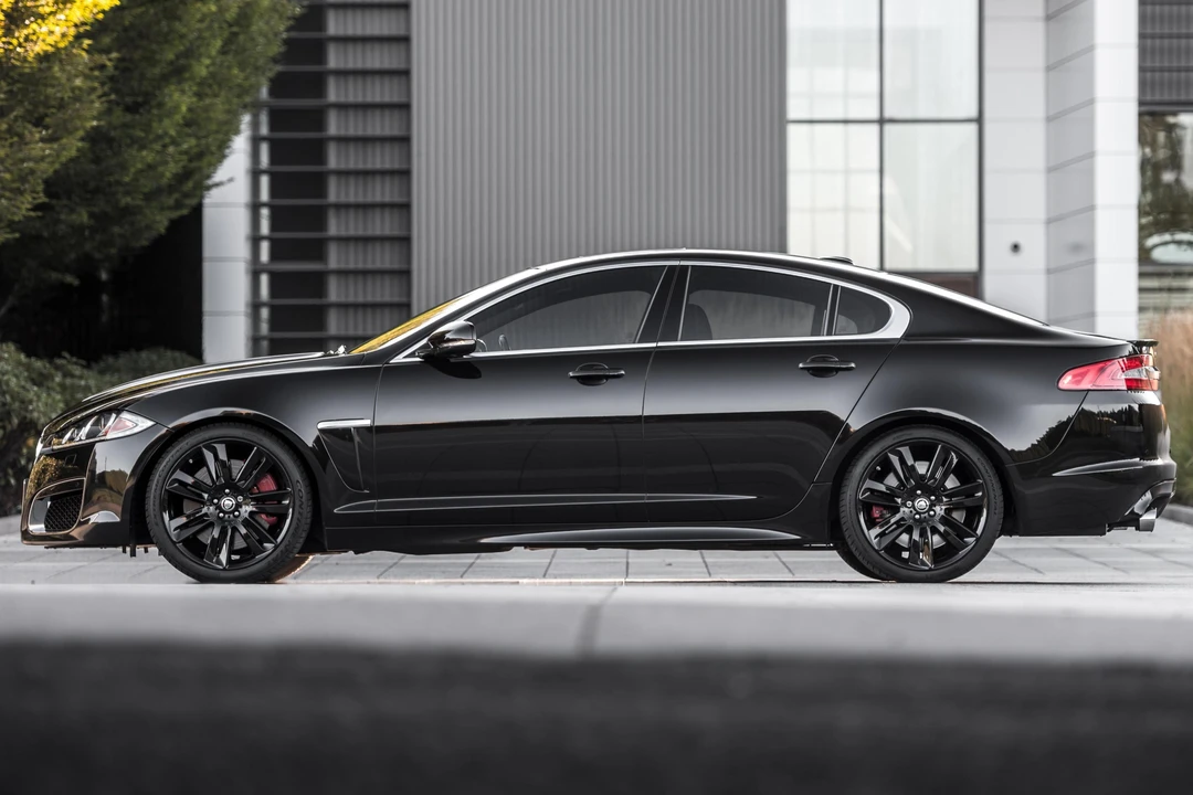 2012 Jaguar X250 XFR - Image 3 of 31