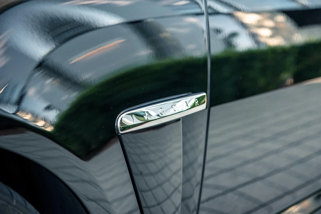 2012 Jaguar X250 XFR - Image 25 of 31