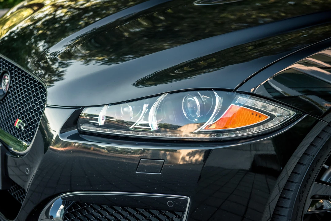 2012 Jaguar X250 XFR - Image 20 of 31