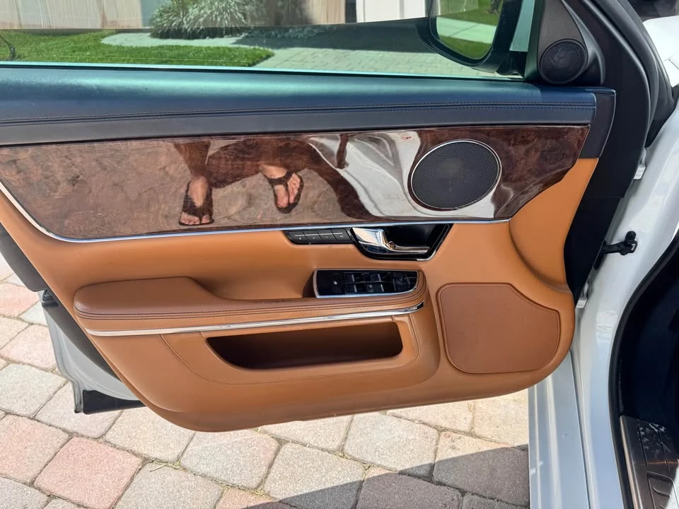 2012 Jaguar X351 XJ - Image 10 of 10