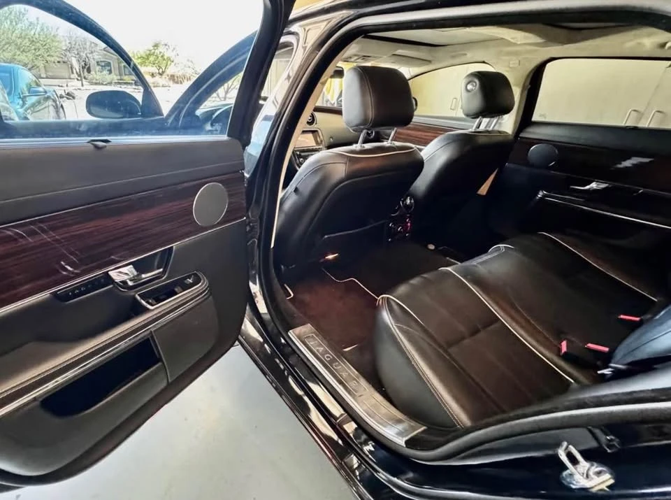 2012 Jaguar X351 XJ - Image 8 of 10
