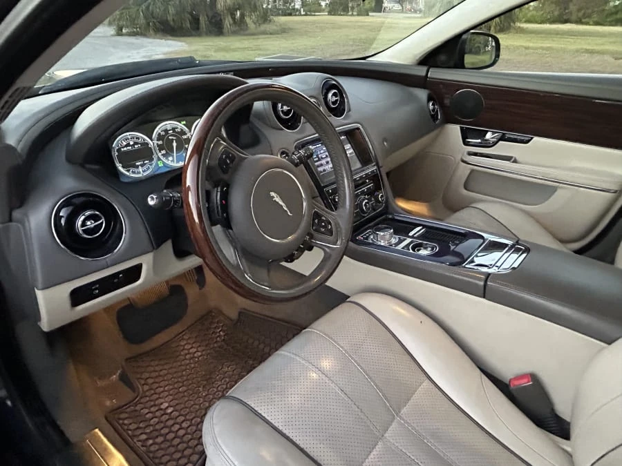 2012 Jaguar X351 XJ - Image 26 of 31