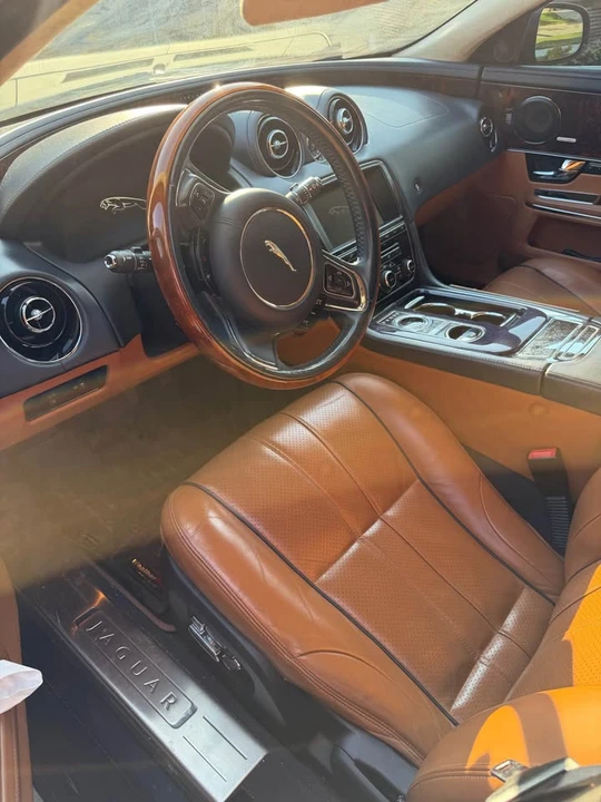 2012 Jaguar X351 XJ - Image 3 of 11