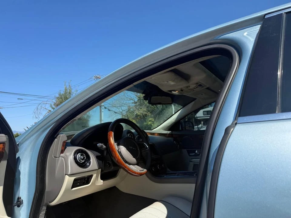 2012 Jaguar X351 XJ - Image 3 of 10