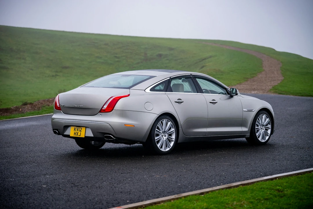 2012 Jaguar X351 XJ - Image 12 of 21