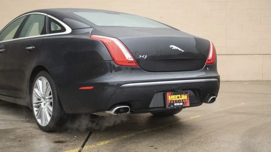 2012 Jaguar X351 XJ - Image 8 of 10