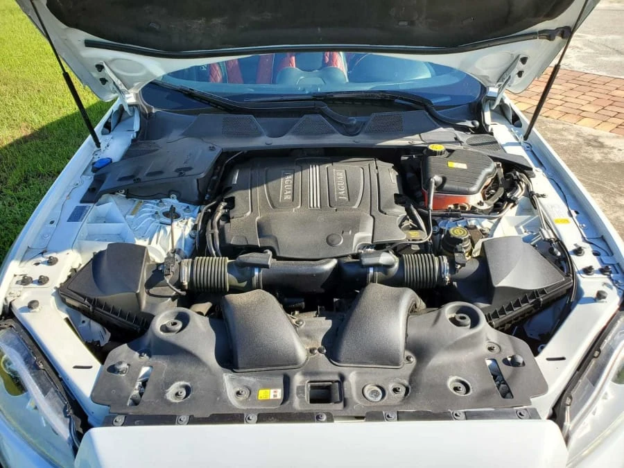 2012 Jaguar X351 XJ - Image 11 of 12