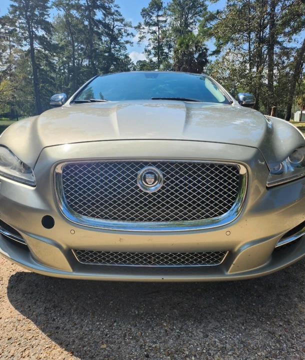 2012 Jaguar X351 XJ - Image 2 of 7