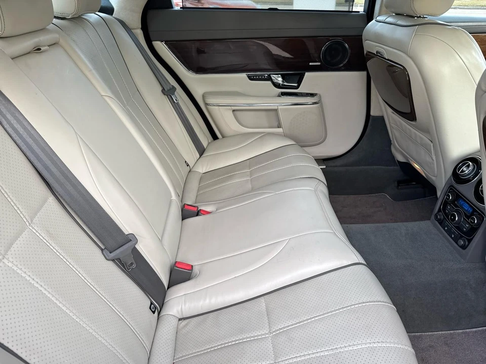 2012 Jaguar X351 XJ - Image 17 of 31