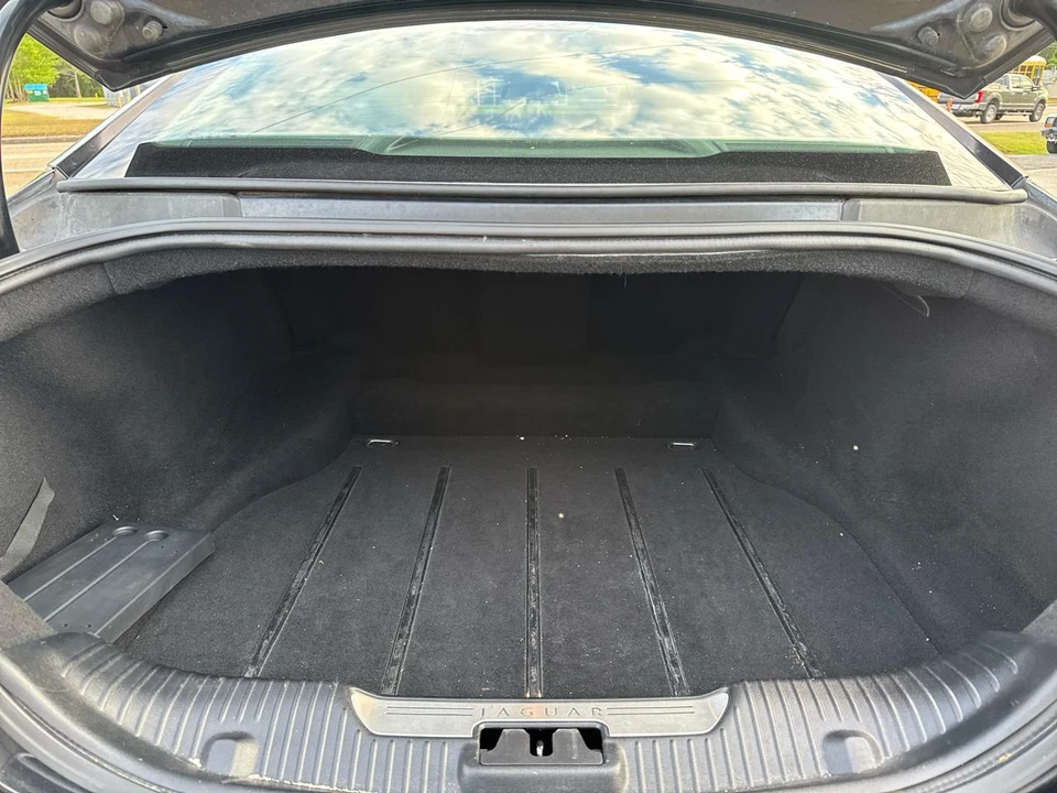2012 Jaguar X351 XJ - Image 28 of 31