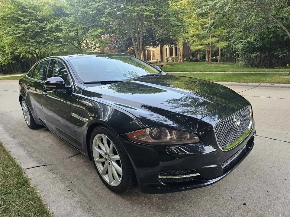 2012 Jaguar X351 XJ - Image 2 of 8
