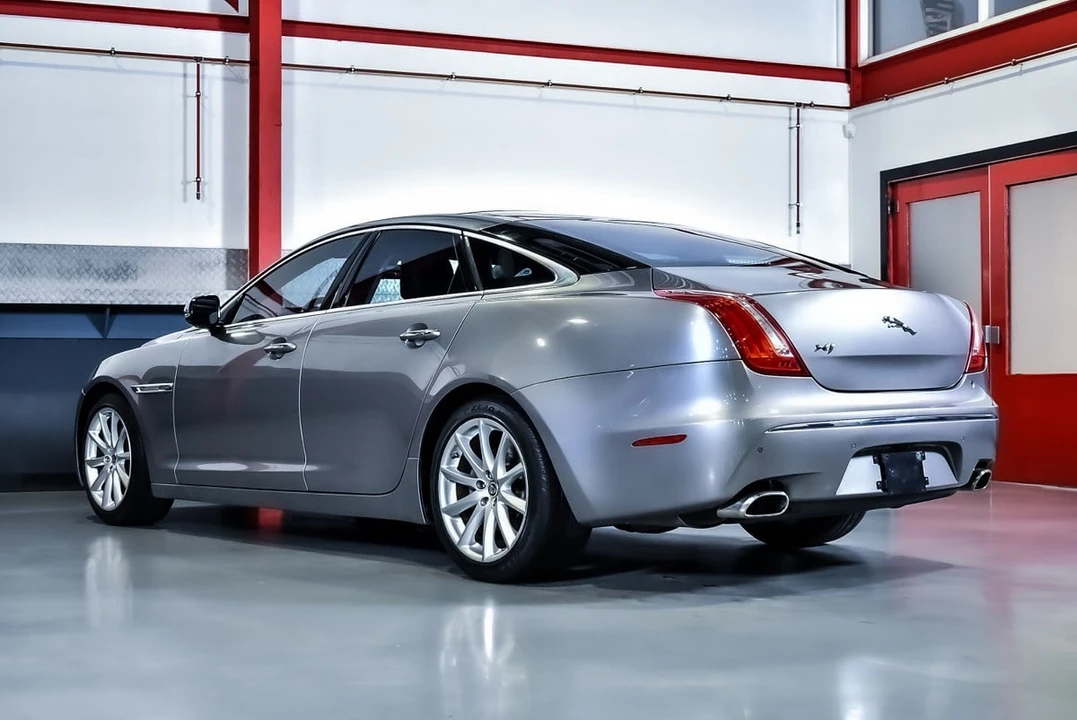 2012 Jaguar X351 XJ - Image 23 of 31