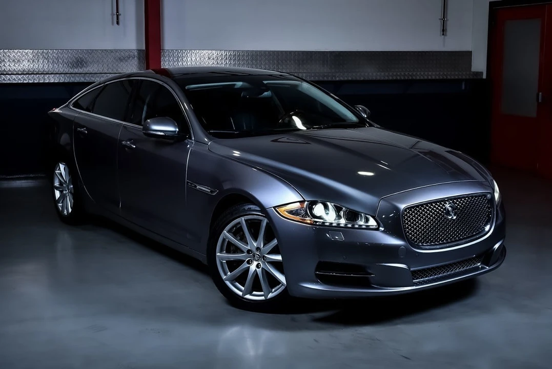 2012 Jaguar X351 XJ - Image 10 of 31