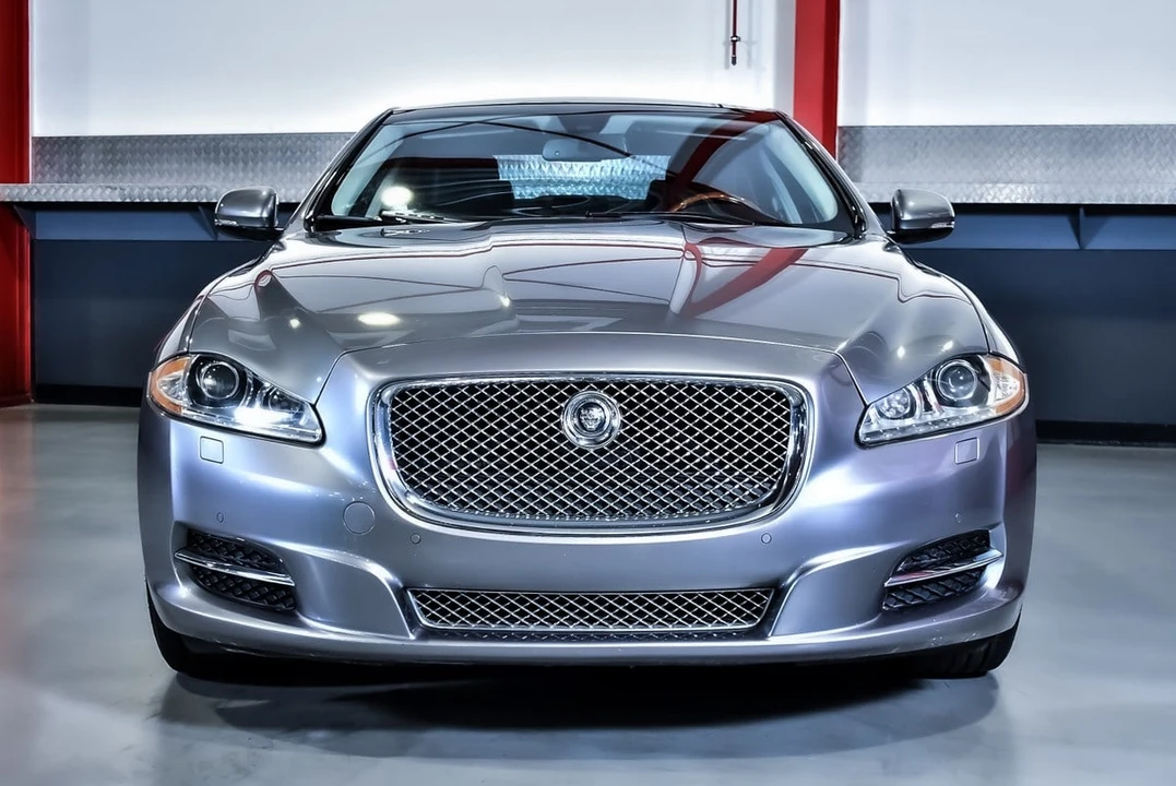 2012 Jaguar X351 XJ - Image 5 of 31