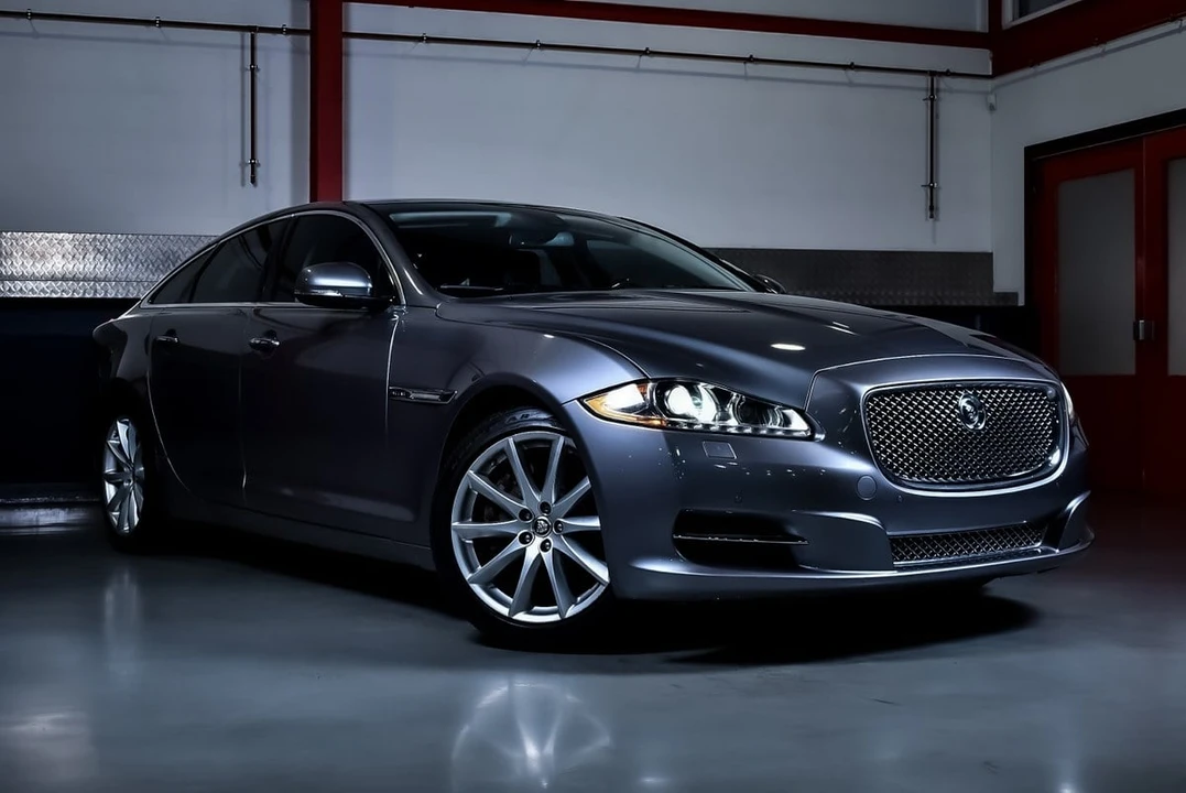 2012 Jaguar X351 XJ - Image 11 of 31