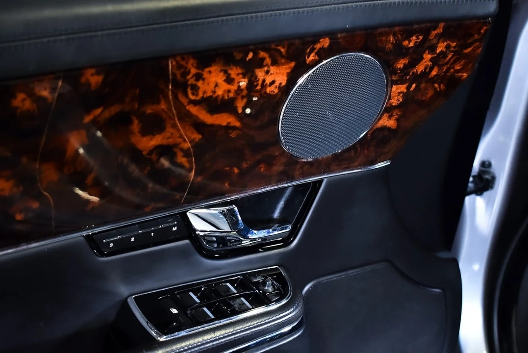 2012 Jaguar X351 XJ - Image 29 of 31