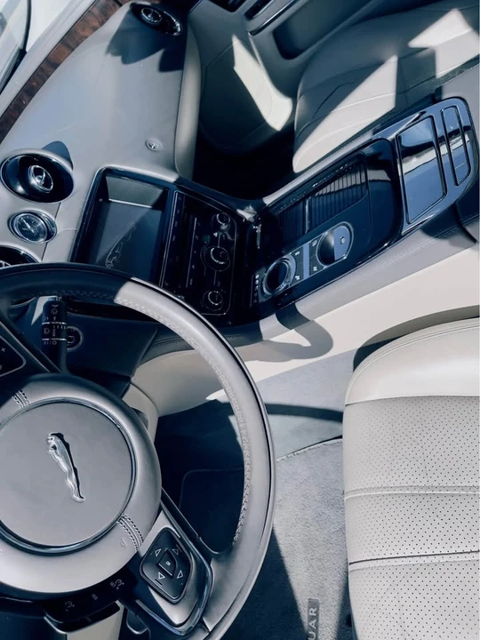 2012 Jaguar X351 XJ - Image 9 of 9